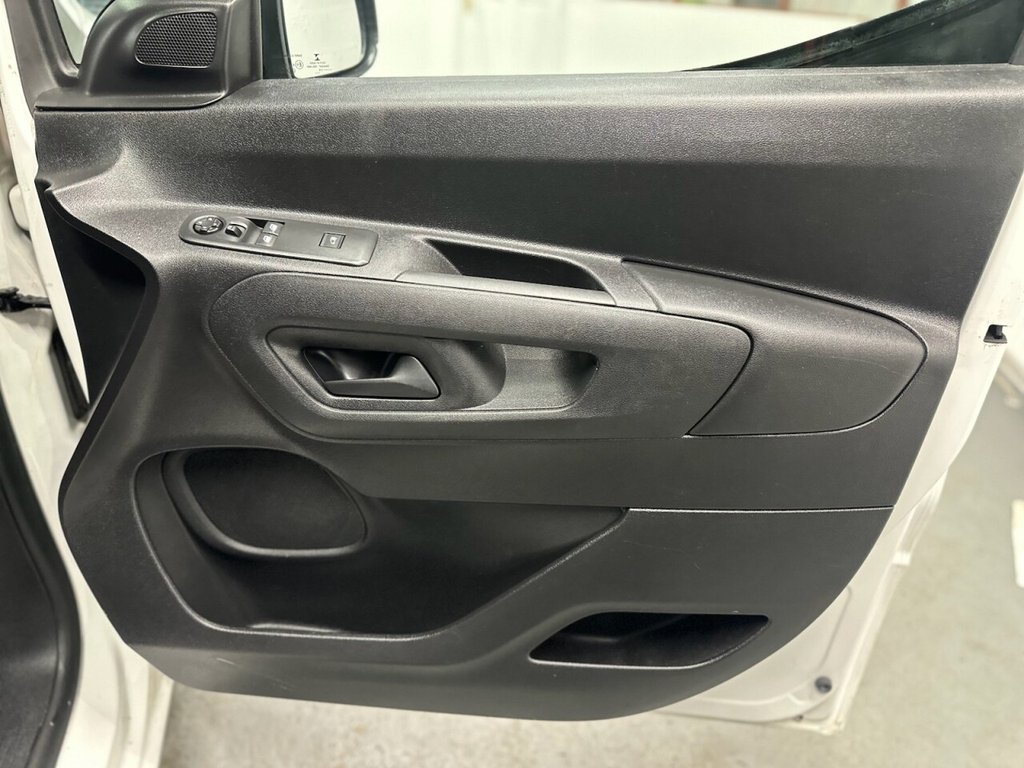 Used Vauxhall Combo 2020 for sale - 77307340: Photo 17