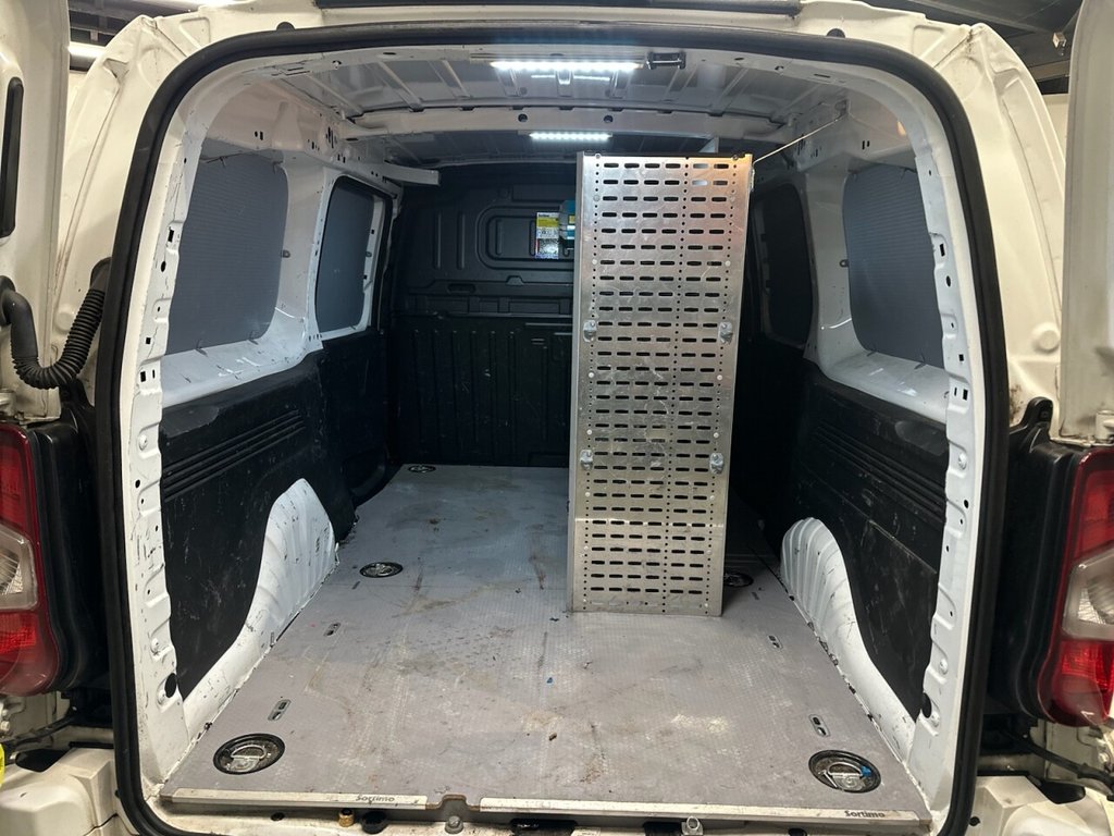 Used Vauxhall Combo 2020 for sale - 77307340: Photo 28