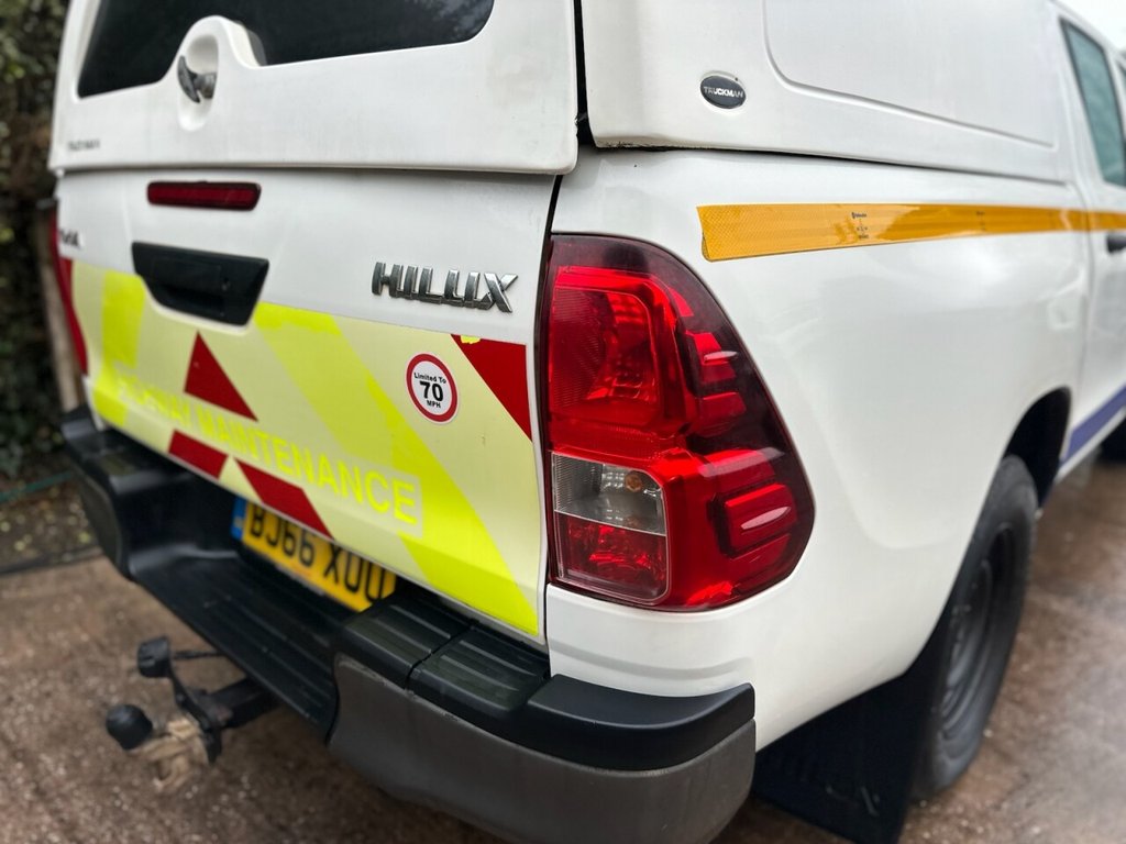 Used Toyota Hilux 2016 for sale - 77250651: Photo 11