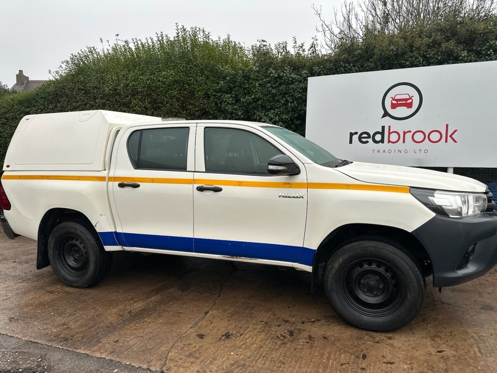 Used Toyota Hilux 2016 for sale - 77250651: Photo 35