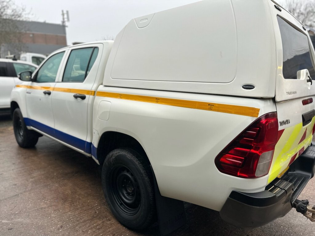 Used Toyota Hilux 2016 for sale - 77250651: Photo 6