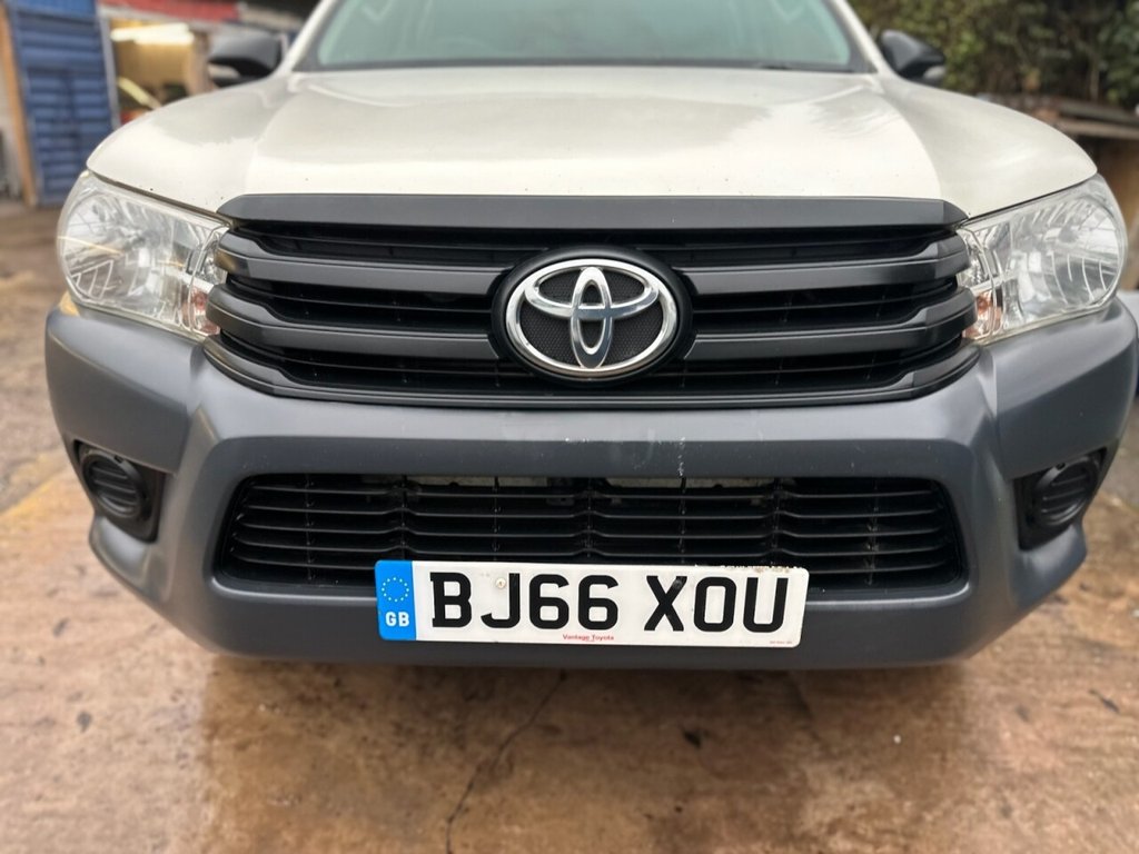 Used Toyota Hilux 2016 for sale - 77250651: Photo 8