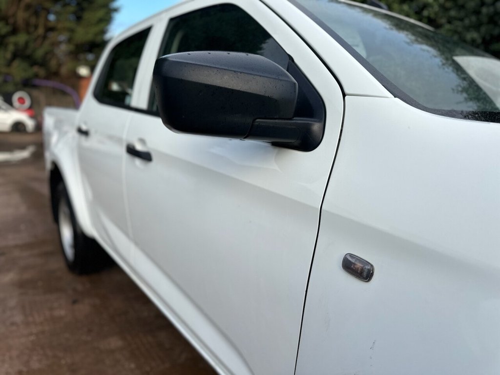 Used Isuzu D-Max 2022 for sale - 77594094: Photo 9