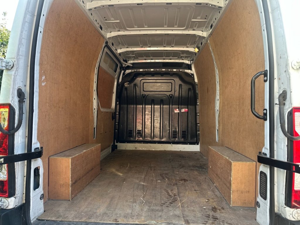 Used Renault Master 2023 for sale - 78074241: Photo 3