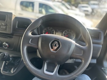 Used Renault Master 2023 for sale - 78074241: Photo