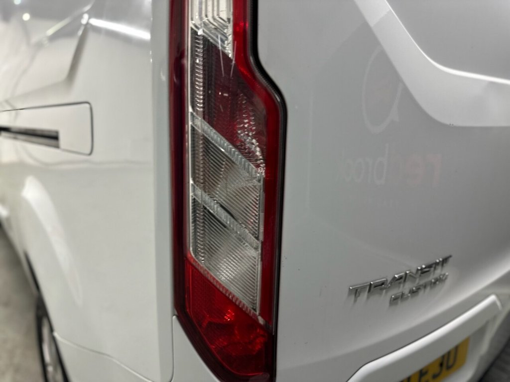 Used Ford Transit Custom 2022 for sale - 77394401: Photo 18