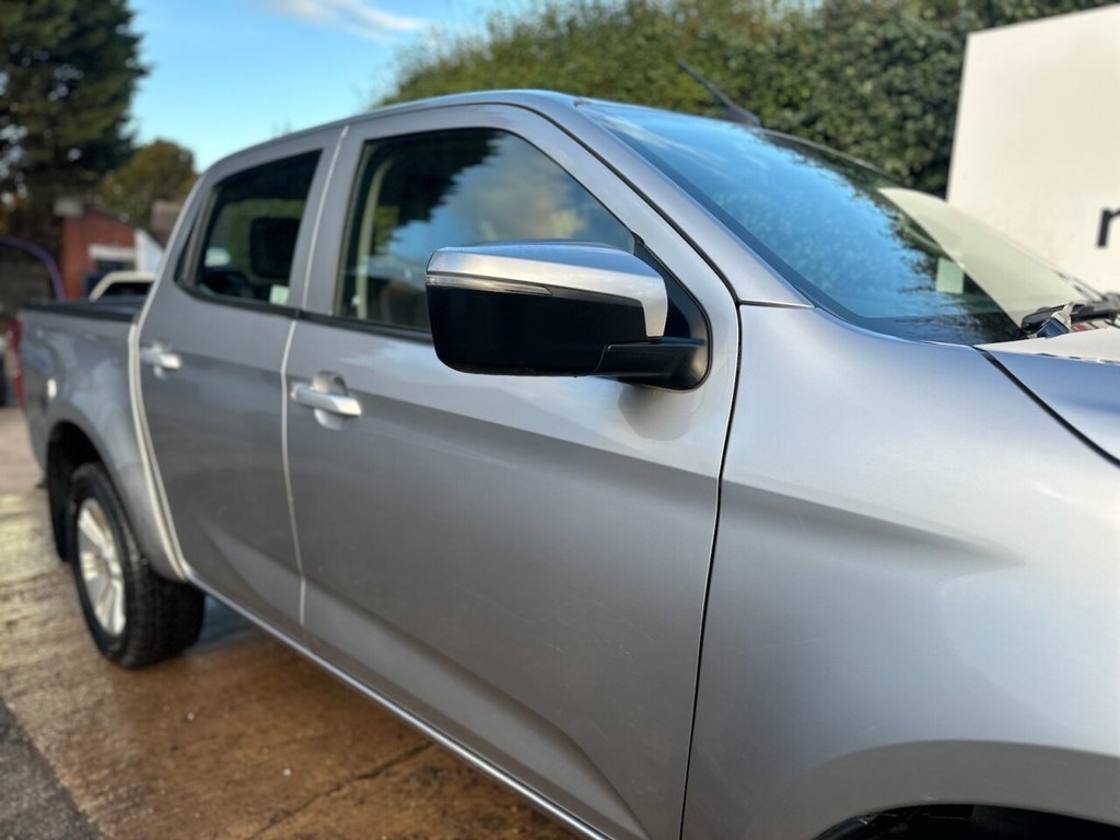 Used Isuzu D-Max 2022 for sale - 77893698: Photo 12