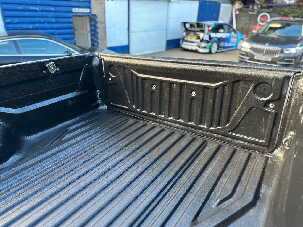 Used Isuzu D-Max 2022 for sale - 77893698: Photo 14