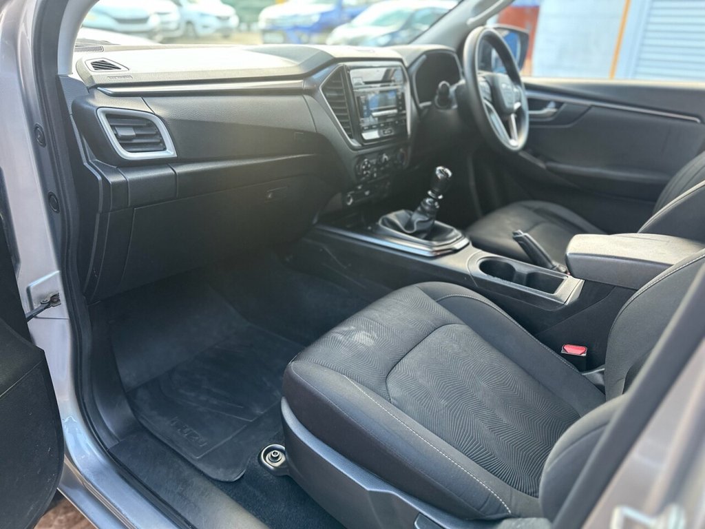 Used Isuzu D-Max 2022 for sale - 77893698: Photo 25