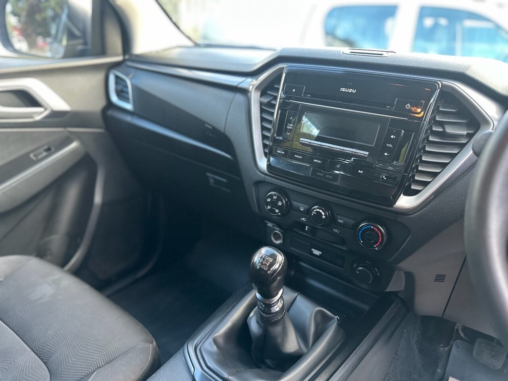 Used Isuzu D-Max 2022 for sale - 77893698: Photo 28