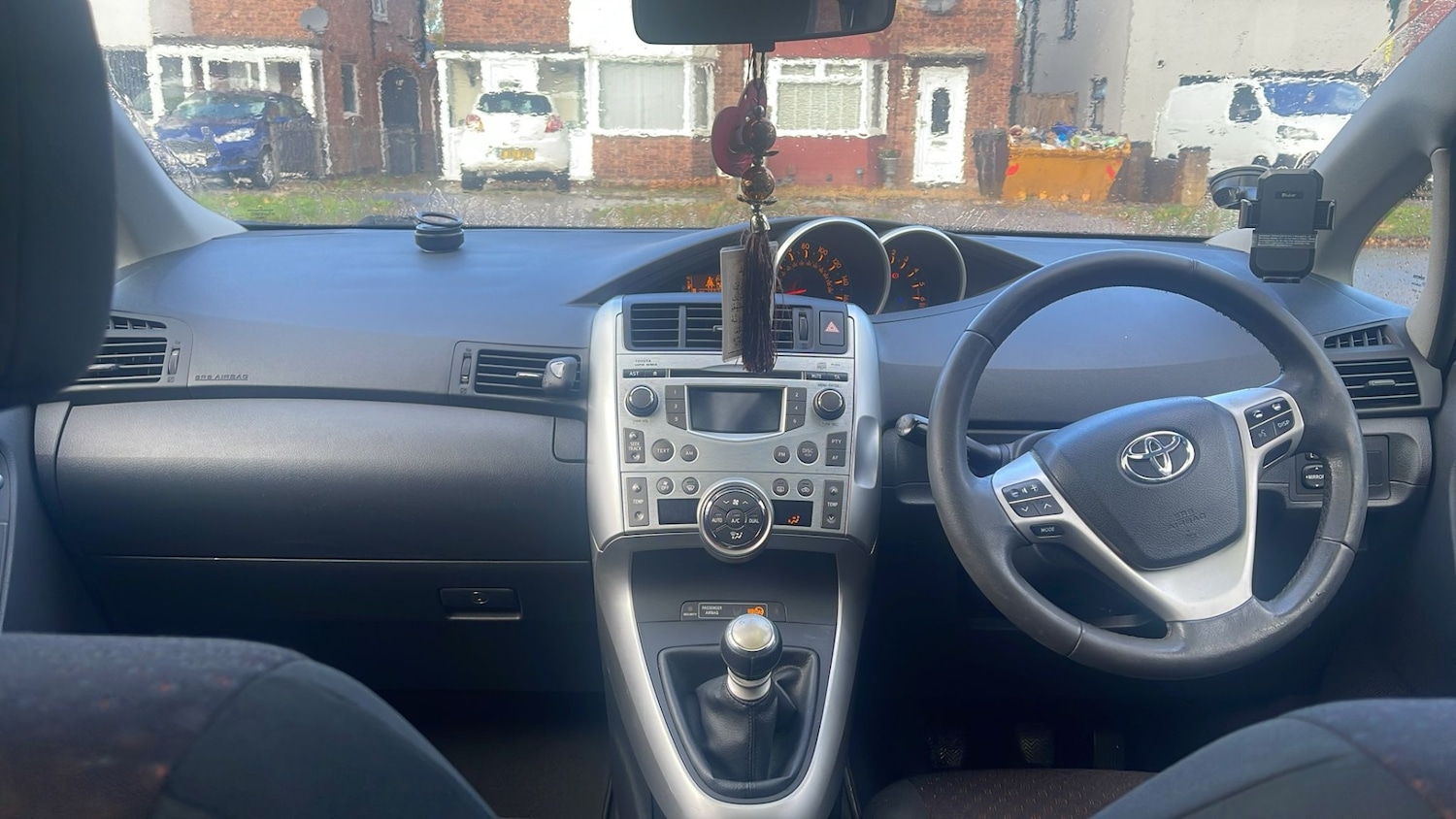 Used Toyota Verso 2011 for sale - 76427878: Photo 9