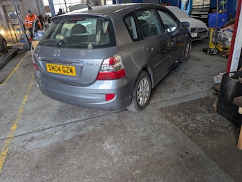 Used Honda Civic 2004 for sale - 77199023: Photo