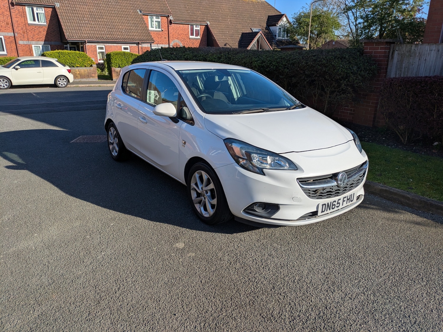Used Vauxhall Corsa 2015 for sale - 78140826: Photo 2