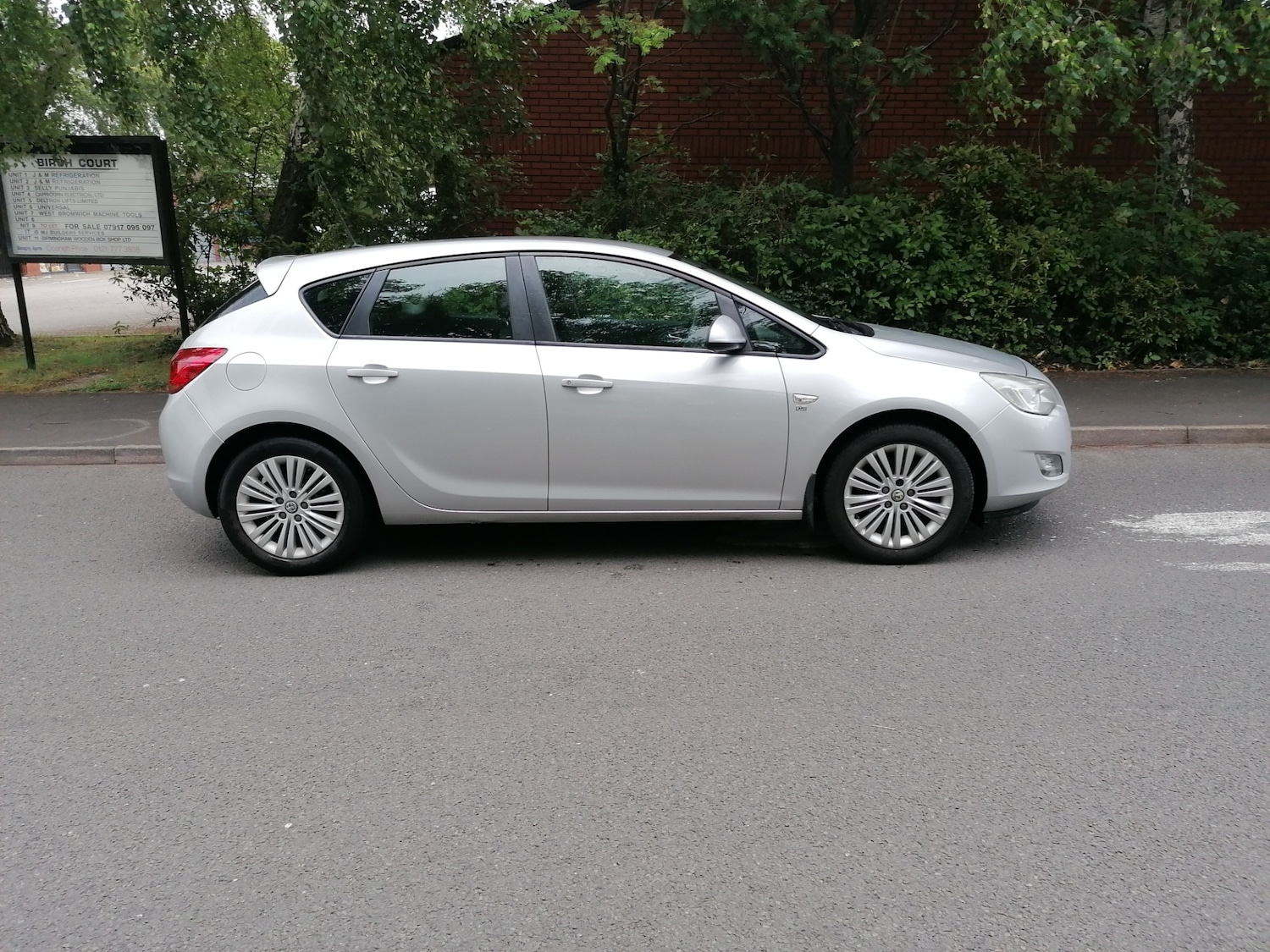 Used Vauxhall Astra 2011 for sale - 76422283: Photo 6