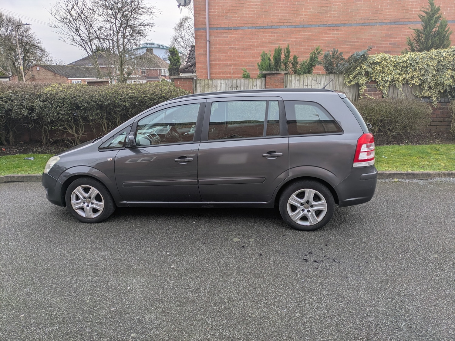 Used Vauxhall Zafira 2010 for sale - 77235984: Photo 29