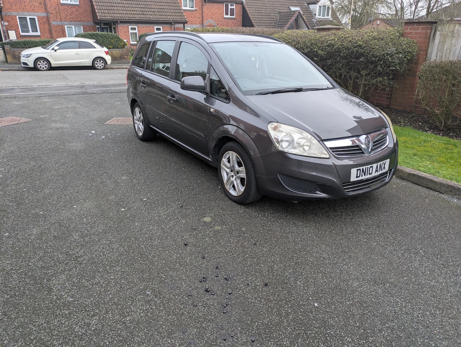 Used Vauxhall Zafira 2010 for sale - 77235984: Photo 9