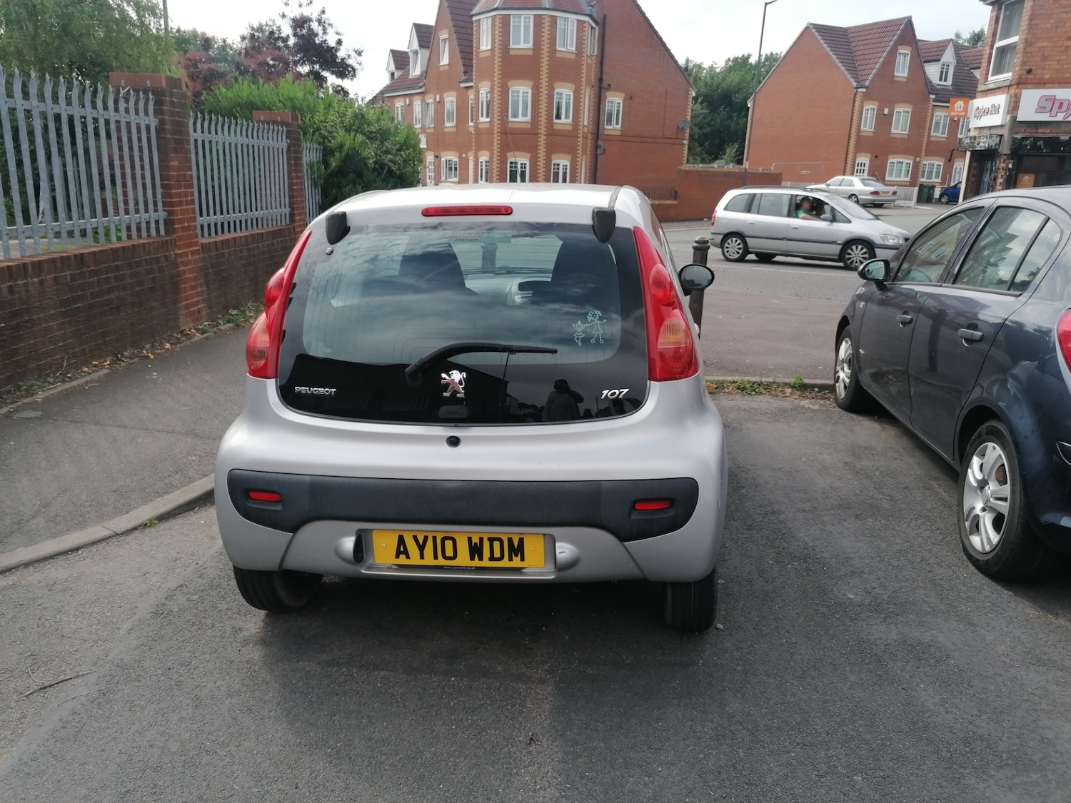 Used Peugeot 107 2010 for sale - 76422437: Photo 13