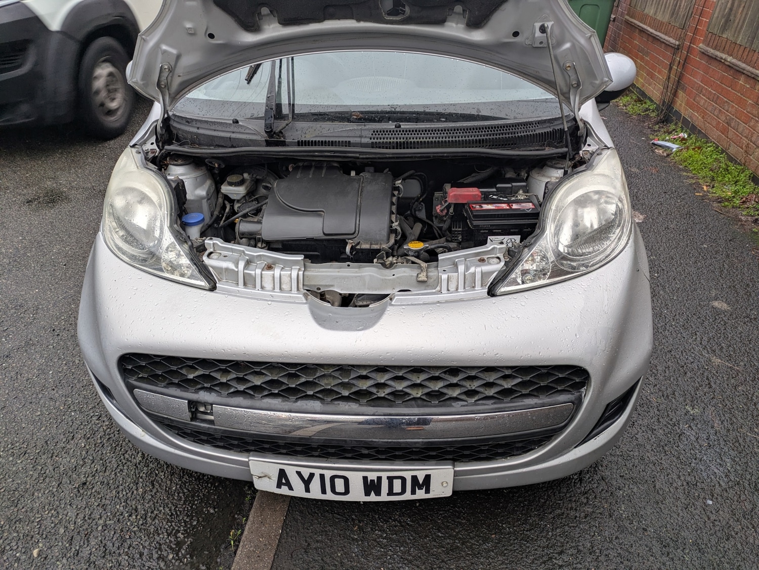 Used Peugeot 107 2010 for sale - 76422437: Photo 24