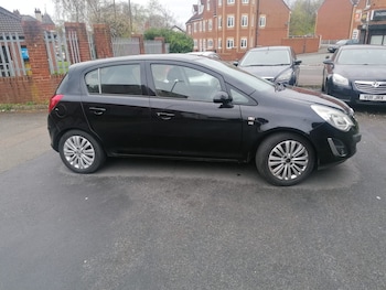 Used Vauxhall Corsa 2011 for sale - 76377166: Photo