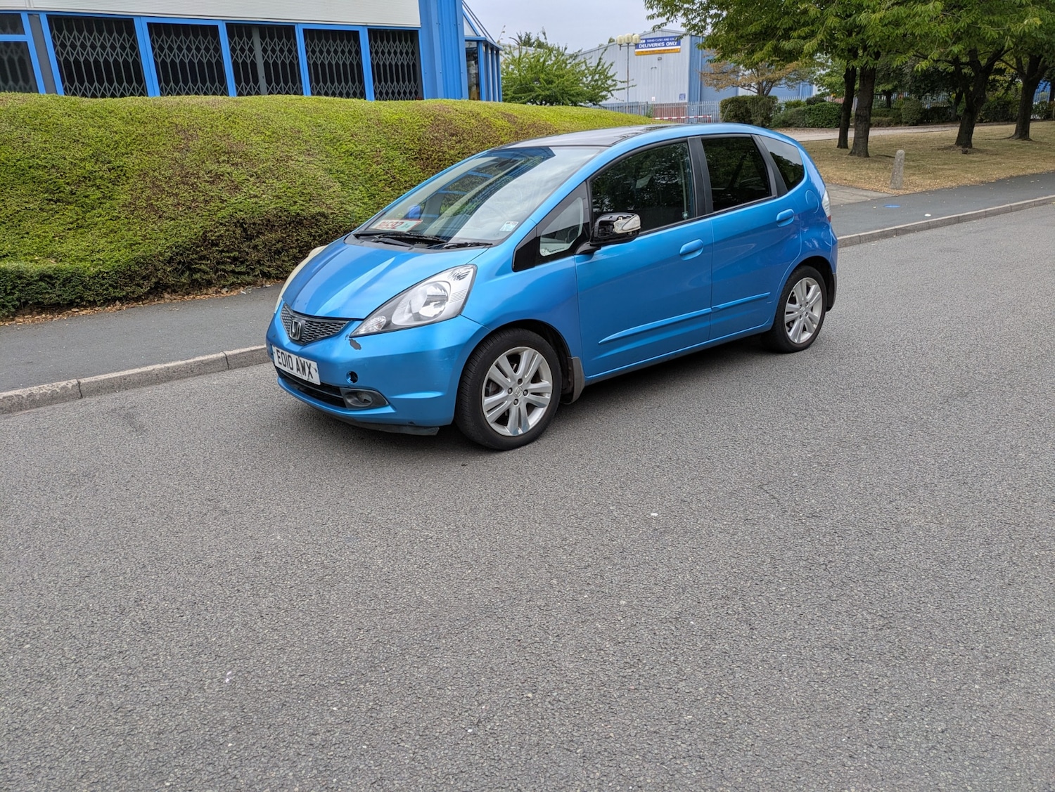 Used Honda Jazz 2010 for sale - 76369460: Photo 9