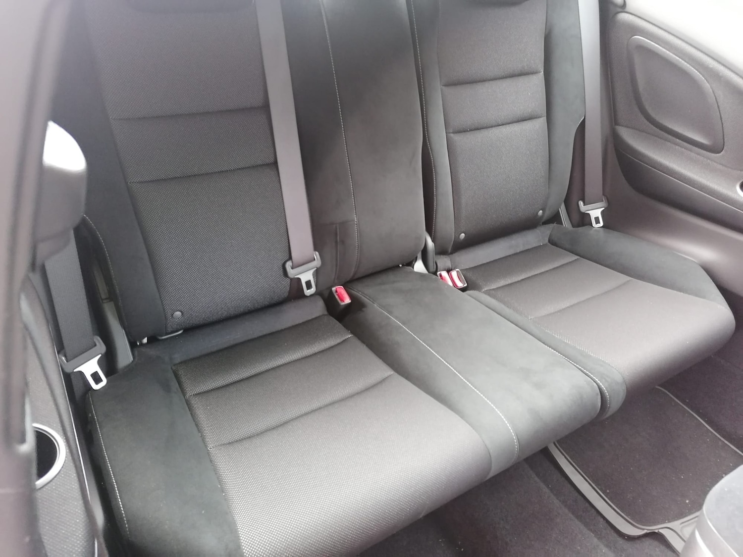 Used Honda Civic 2011 for sale - 76379120: Photo 4