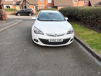 Used Vauxhall Astra GTC 2012 for sale - 76450621: Photo