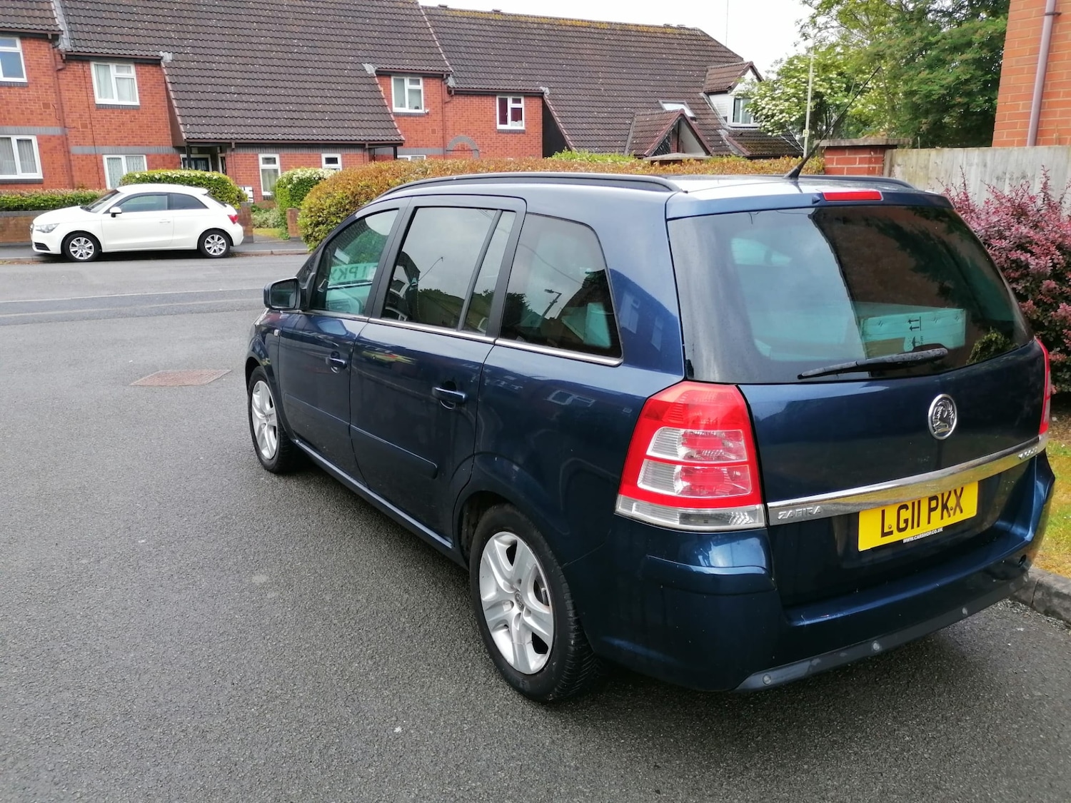 Used Vauxhall Zafira 2011 for sale - 76447619: Photo 10