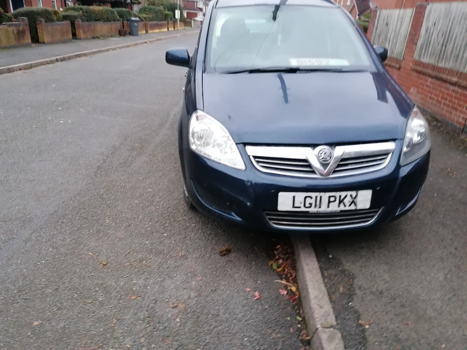 Used Vauxhall Zafira 2011 for sale - 76447619: Photo 2