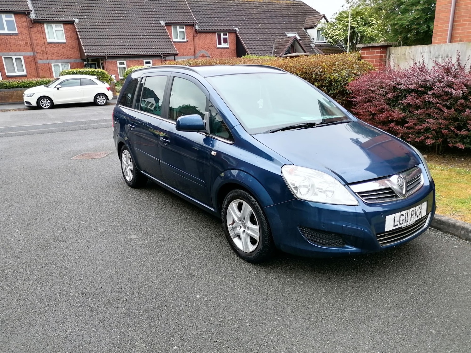 Used Vauxhall Zafira 2011 for sale - 76447619: Photo 5