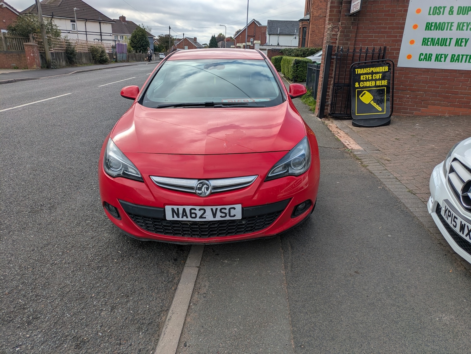 Used Vauxhall Astra GTC 2012 for sale - 76364013: Photo 1