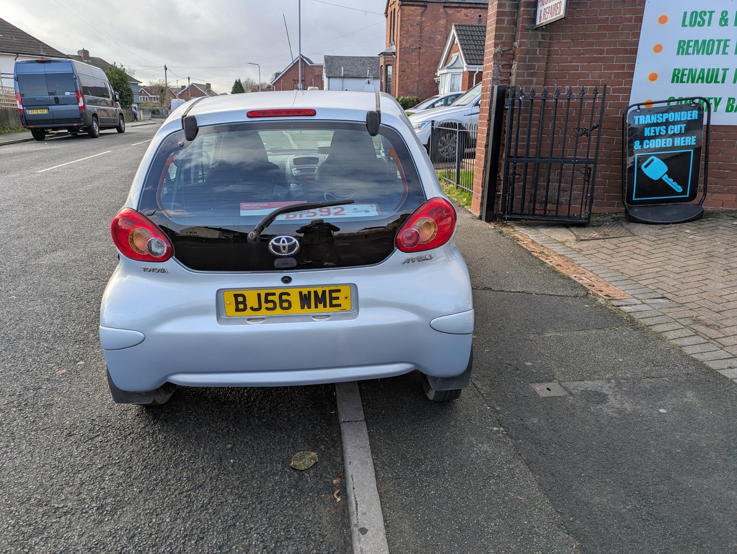 Used Toyota AYGO 2006 for sale - 76750584: Photo 9