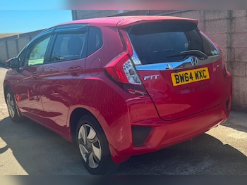 Used Honda Jazz 2015 for sale - 79331835: Photo