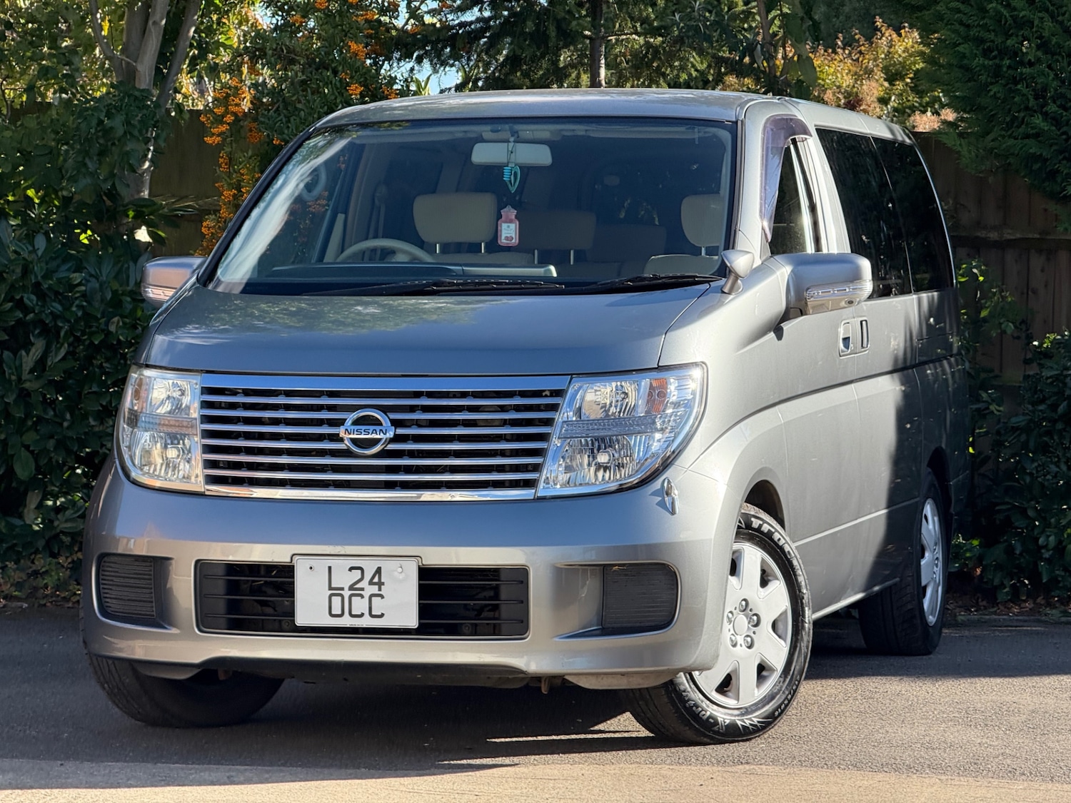 Used Nissan Elgrand 2007 for sale - 76068623: Photo 2