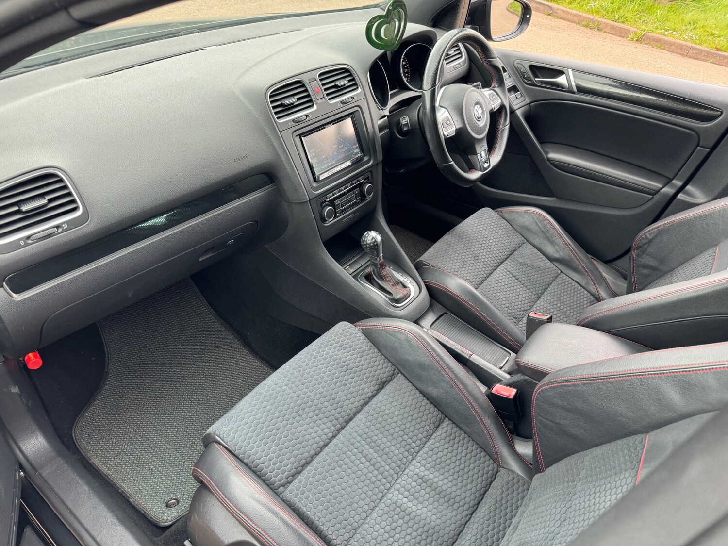 Used Volkswagen Golf 2011 for sale - 78143824: Photo 14