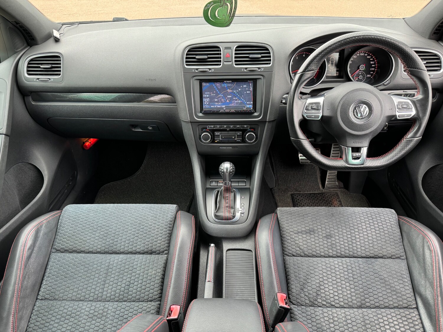 Used Volkswagen Golf 2011 for sale - 78143824: Photo 18