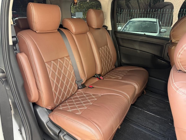 Used Nissan Elgrand 2011 for sale - 76046380: Photo 17