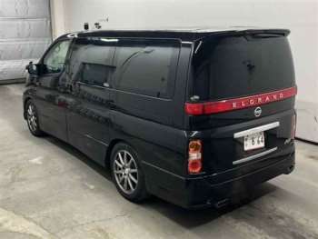 Used Nissan Elgrand 2007 for sale - 74430602: Photo