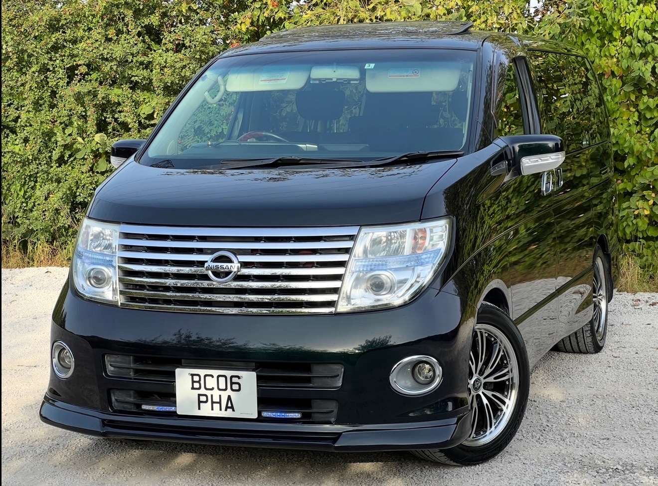 Used Nissan Elgrand 2023 for sale - 78144689: Photo 13