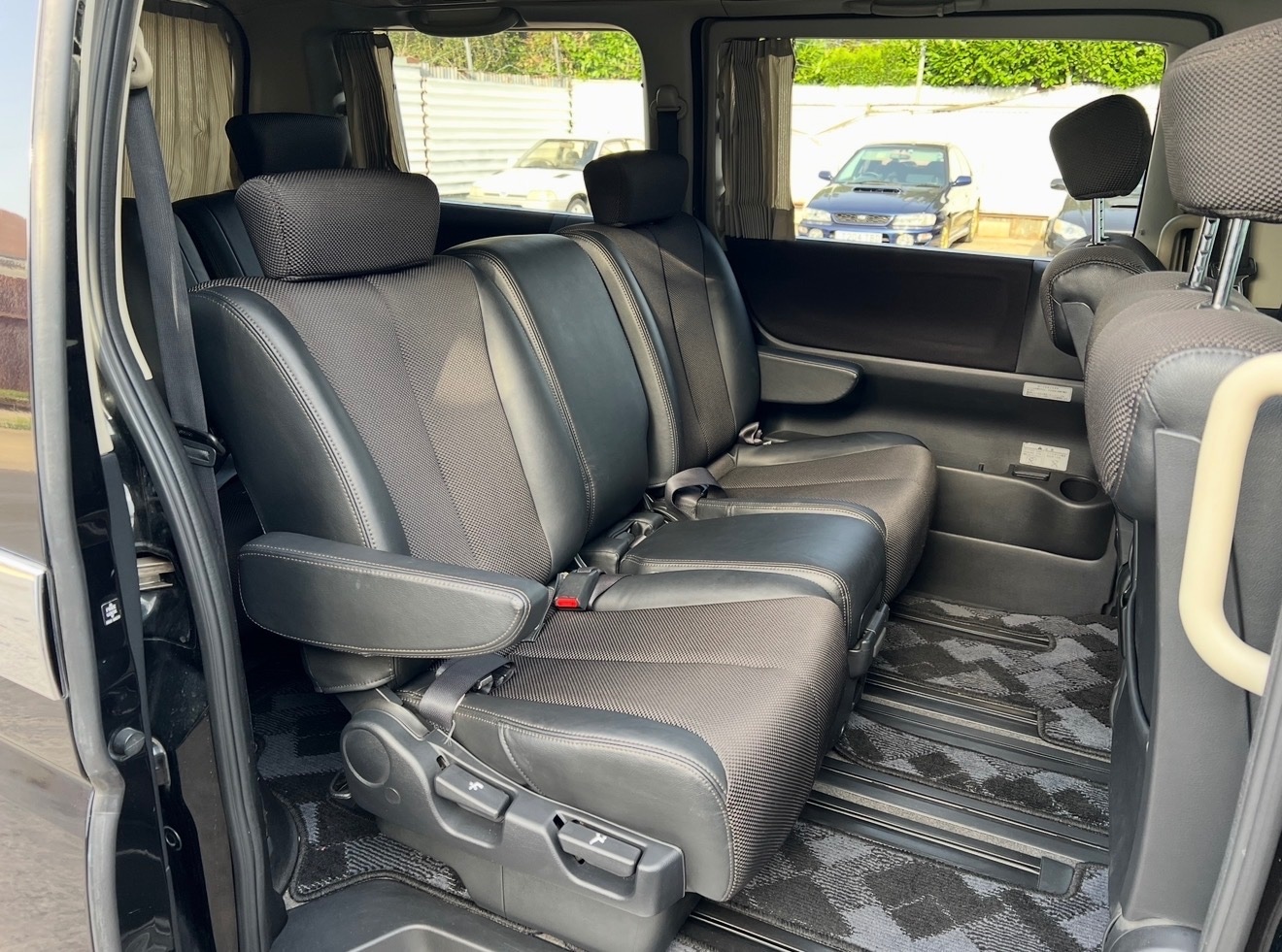 Used Nissan Elgrand 2023 for sale - 78144689: Photo 20