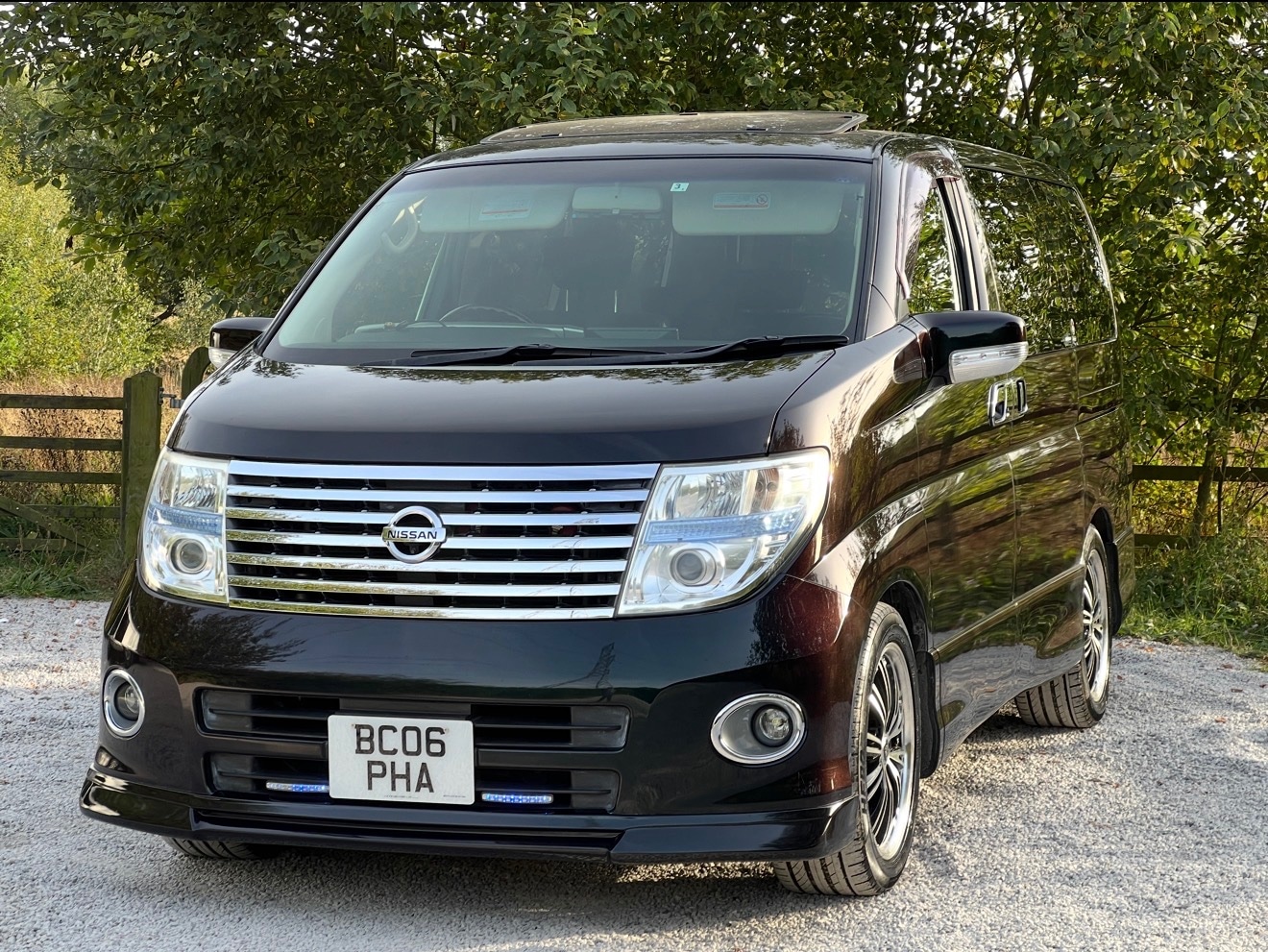 Used Nissan Elgrand 2023 for sale - 78144689: Photo 4
