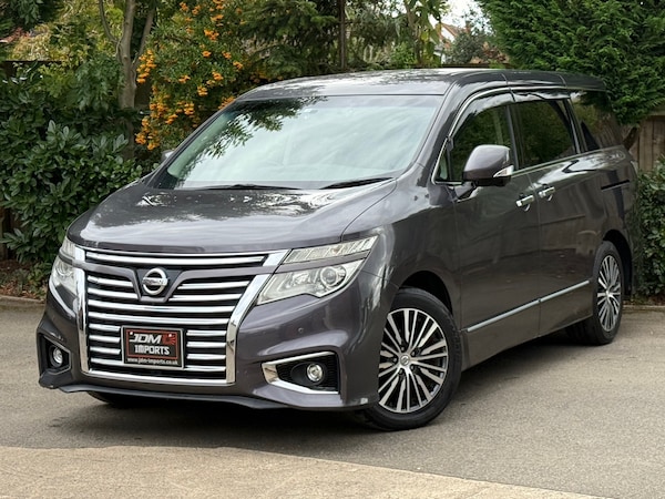 Used Nissan Elgrand 2014 for sale - 76056393: Photo 3
