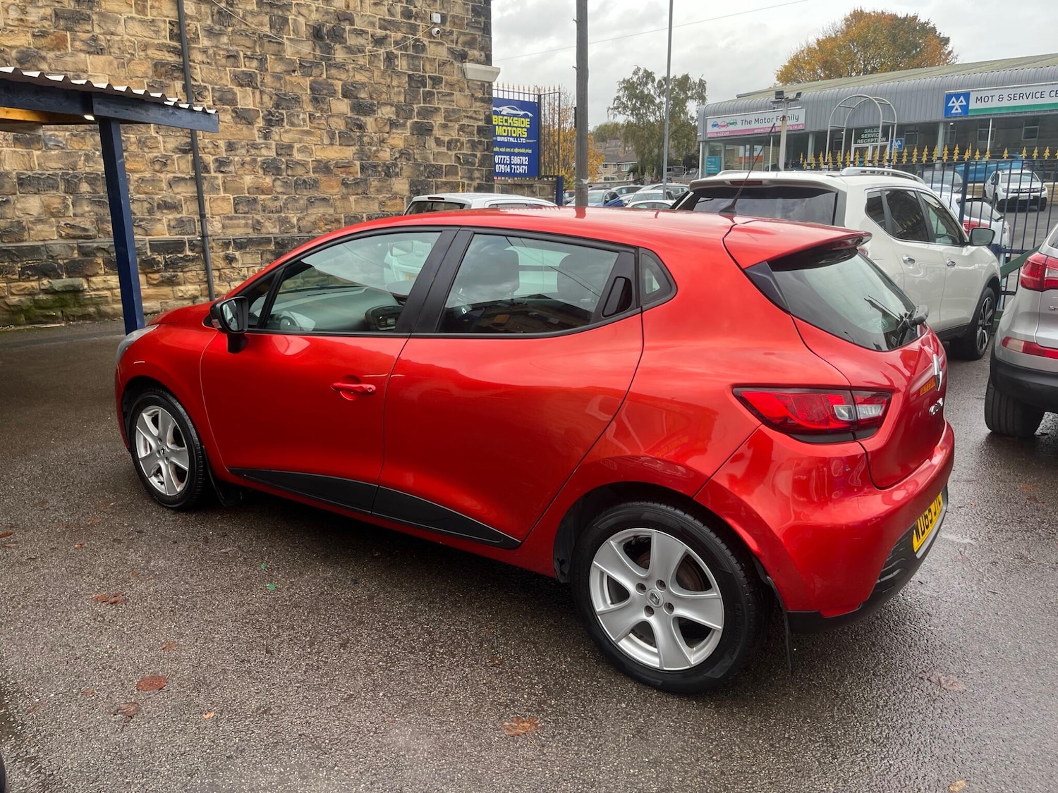 Used Renault Clio 2015 for sale - 76431854: Photo 4