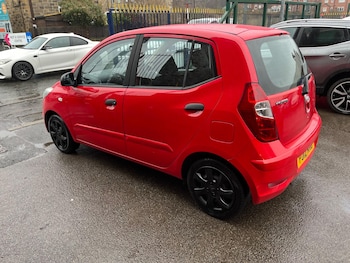Used Hyundai i10 2012 for sale - 77440194: Photo