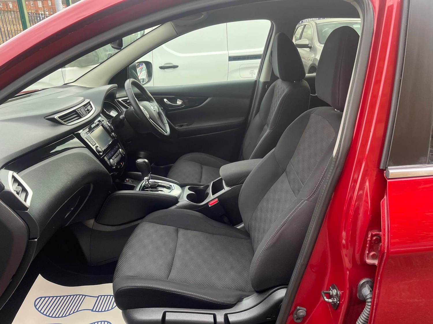 Used Nissan Qashqai for sale - 77266830: Photo 15