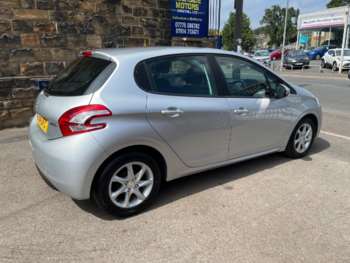 Used Peugeot 208 2014 for sale - 75351122: Photo