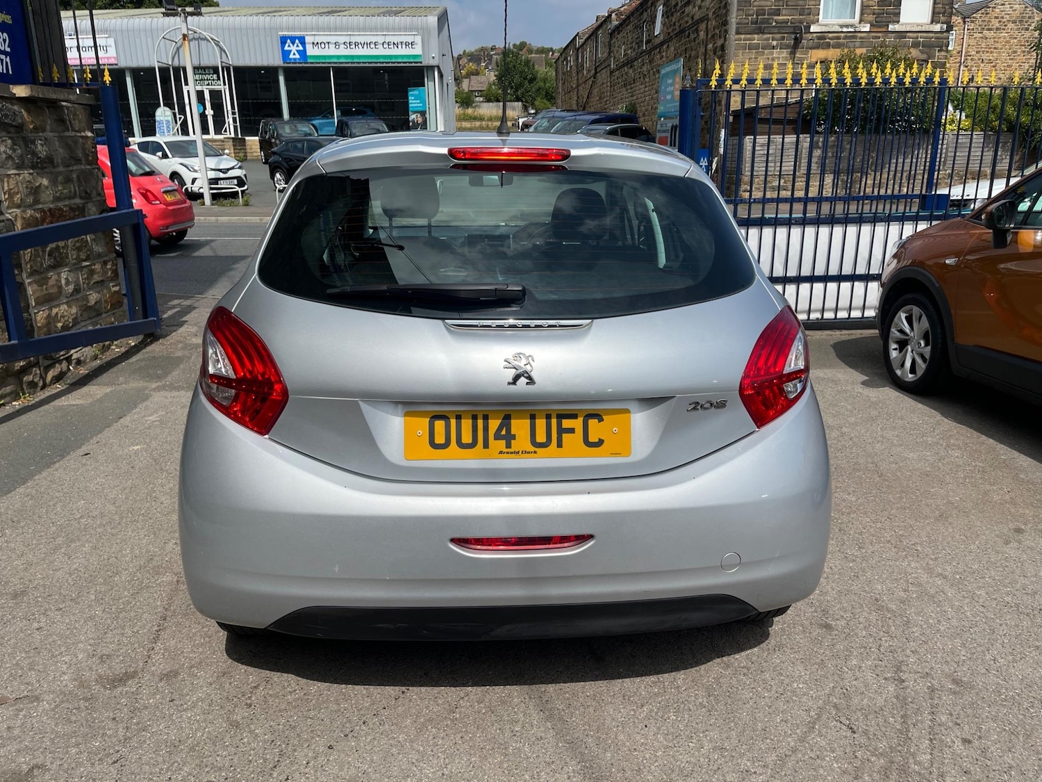 Vehicle 5
