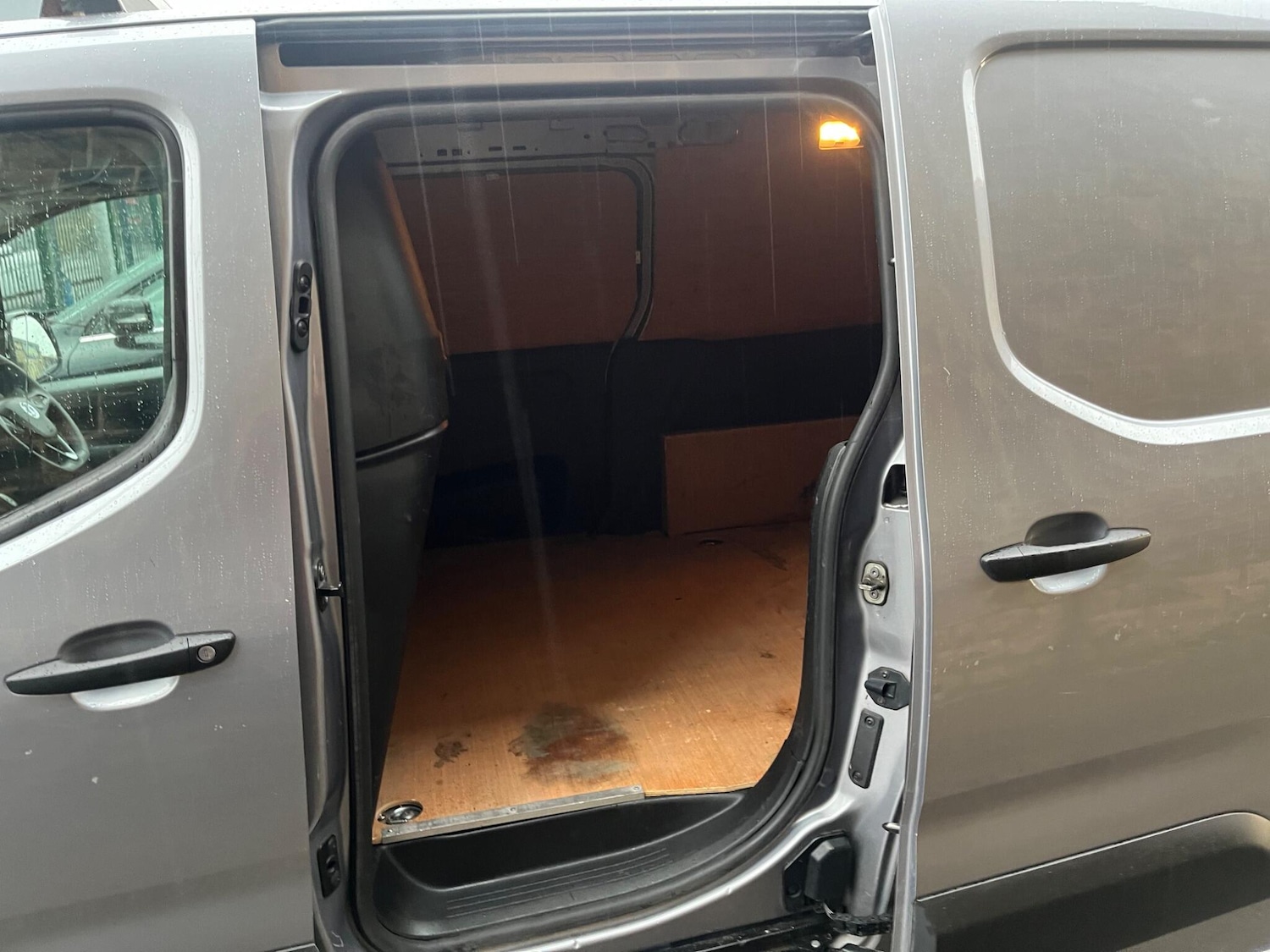 Used Vauxhall Combo 2020 for sale - 76976666: Photo 8