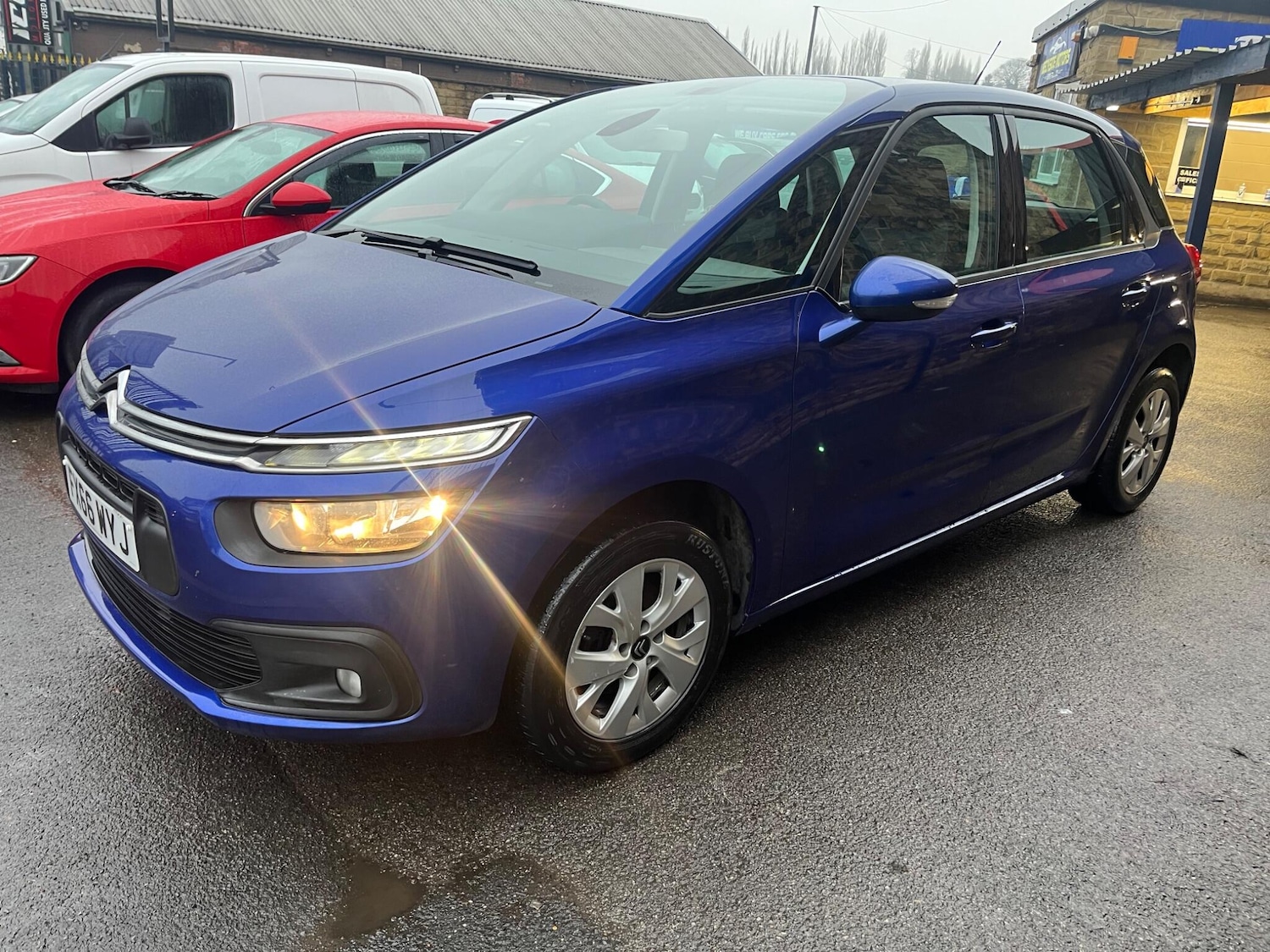 Used Citroen C4 Picasso 2016 for sale - 77377496: Photo 3