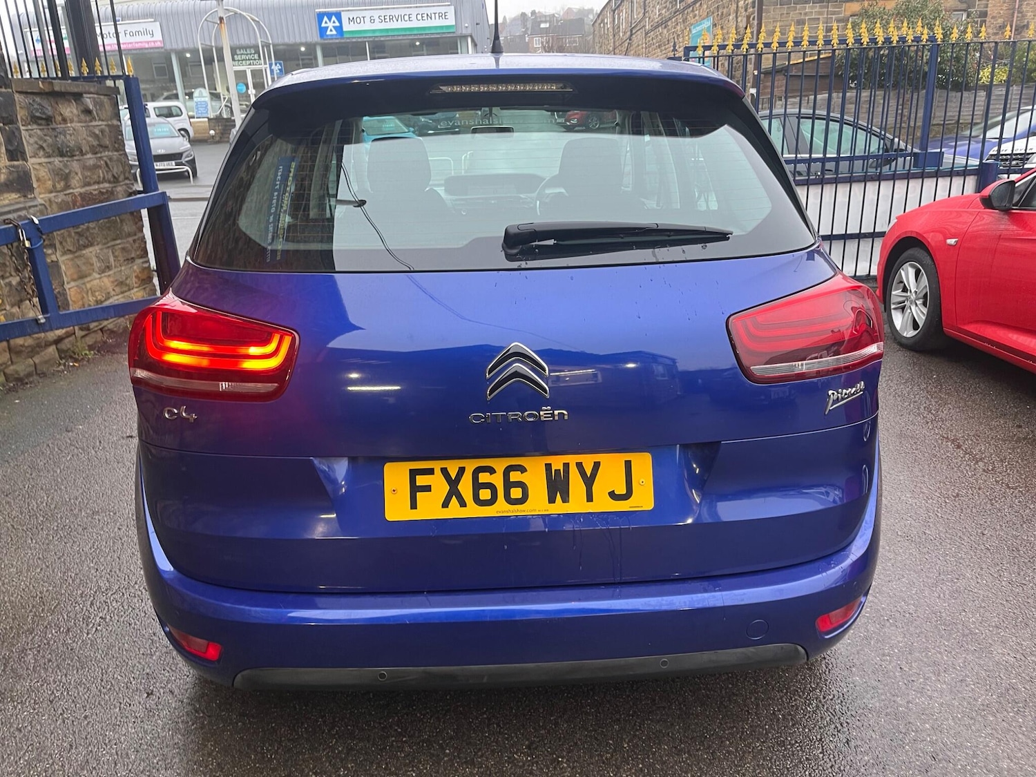 Used Citroen C4 Picasso 2016 for sale - 77377496: Photo 4