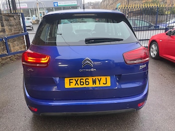 Used Citroen C4 Picasso 2016 for sale - 77377496: Photo